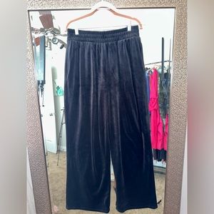 Forever 21 velour wide leg pant